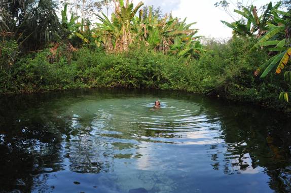 Nadando no fervedouro Alecrim, em São Félix do Tocantins, região do Jalapão - TO